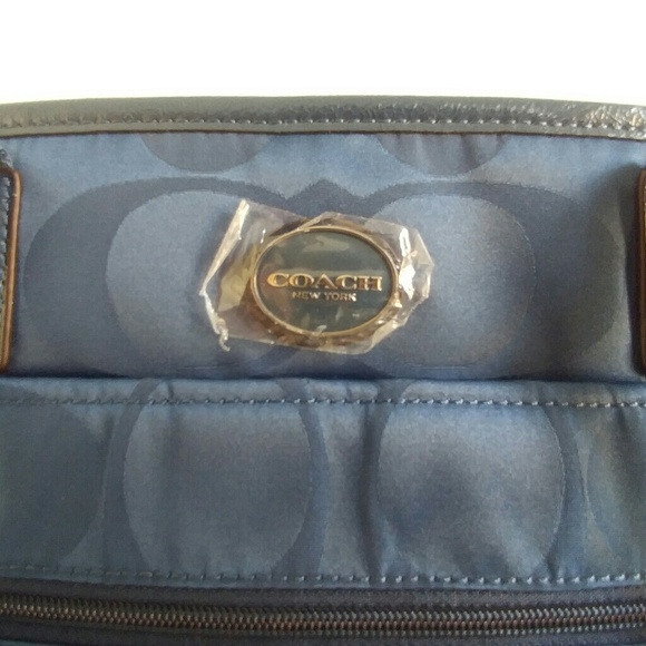 LAST ONE! Coach Nylon Diaper Bag changing pad baby - Picture 3 of 6